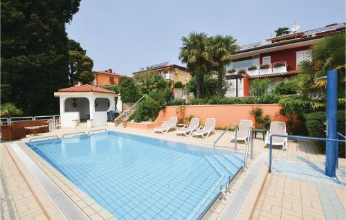 Two-bedroom Apartment In Portoroz