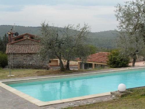 Montegabbione Apartment Sleeps 11