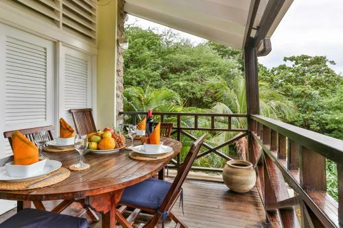 Cap Estate Villa Sleeps 4 Pool Air Con Wifi