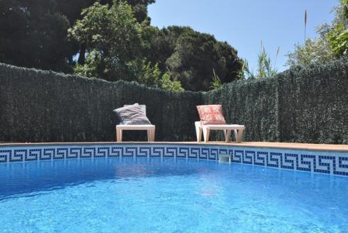 Lloret de Mar Villa Sleeps 11 Pool Wifi