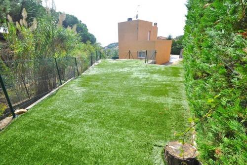 Lloret de Mar Villa Sleeps 11 Pool Wifi