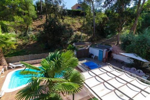 Lloret de Mar Villa Sleeps 12 Pool Wifi
