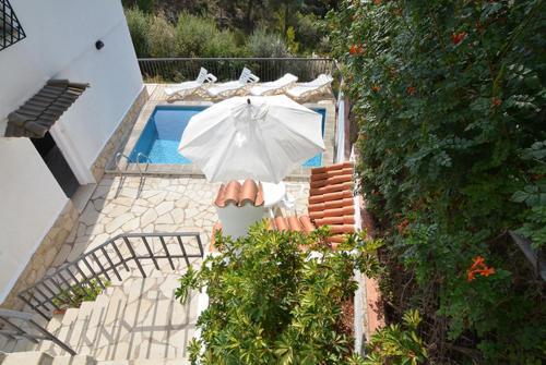 Lloret de Mar Villa Sleeps 12 Pool Wifi