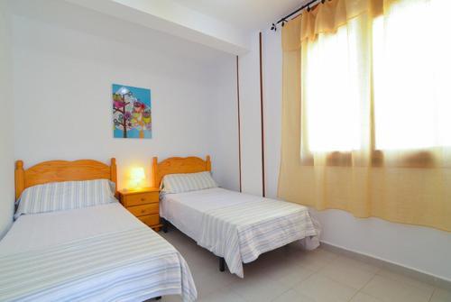 Lloret de Mar Villa Sleeps 12 Pool Wifi