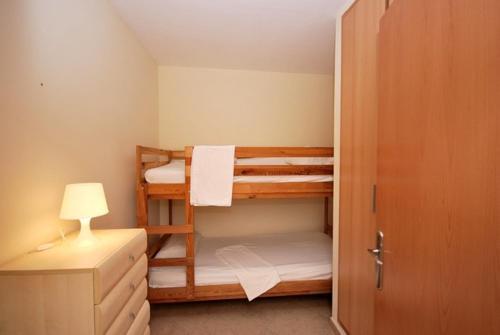 Lloret de Mar Villa Sleeps 8 Pool Air Con Wifi
