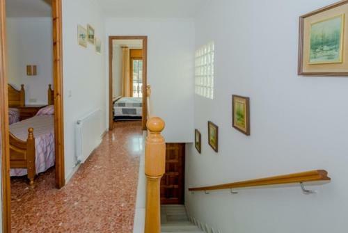 Lloret de Mar Villa Sleeps 6 Pool Wifi
