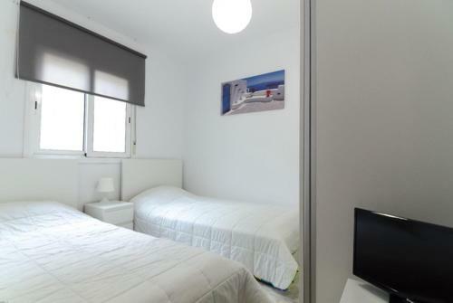 Lloret de Mar Villa Sleeps 6 Pool Air Con Wifi