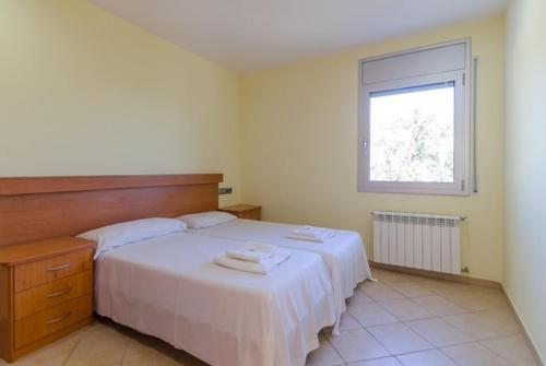 Lloret de Mar Villa Sleeps 10 Pool Wifi