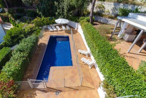 Lloret de Mar Villa Sleeps 10 Pool Wifi