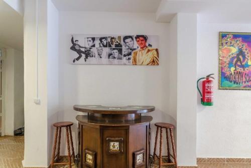 Lloret de Mar Villa Sleeps 18 Pool Wifi