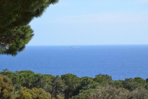 Lloret de Mar Villa Sleeps 6 Pool Wifi