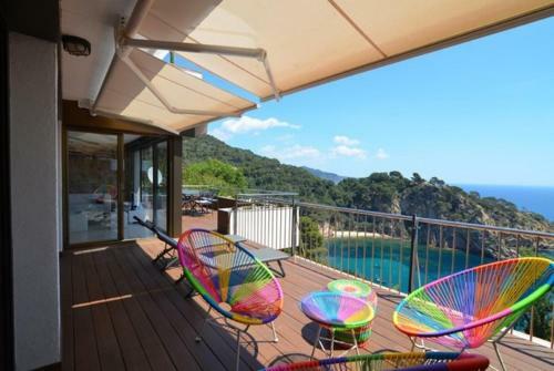 Tossa de Mar Villa Sleeps 6 Air Con