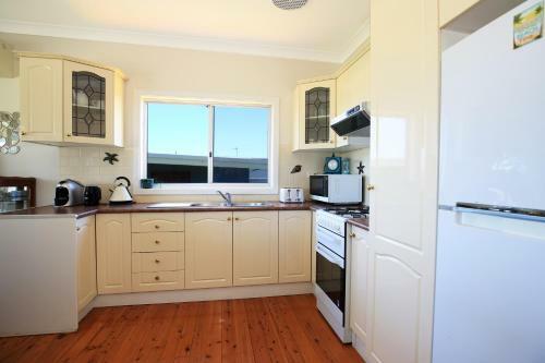Glory @ Culburra - Absolute Beachfront - Pet & Family Friendly