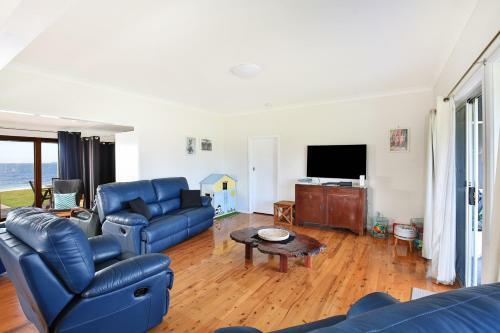 Glory @ Culburra - Absolute Beachfront - Pet & Family Friendly