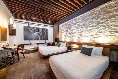Hotel Mes�n De Santa Rosa