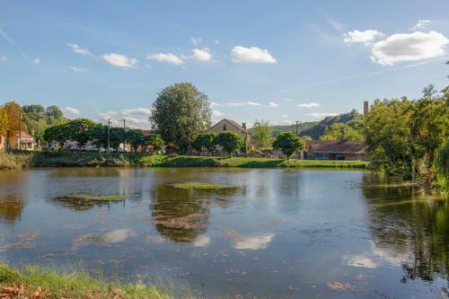 Saint-avit-senieur Villa Sleeps 12 Pool Wifi