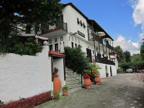 Hotel Aegeus