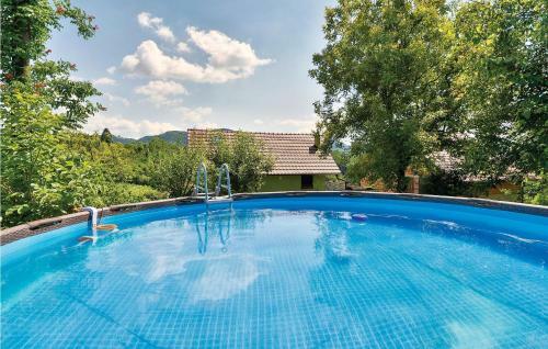 Two-bedroom Holiday Home In Kumrovec