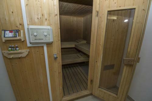 Holiday Home Sremi?