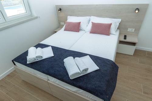 Apartments & Rooms Villa Casia