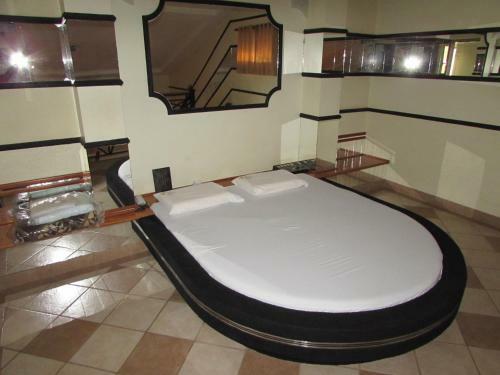 Hotel Strafficus Motel (Adults Only)
