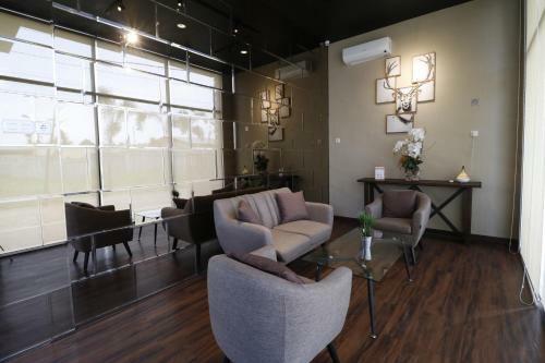 Hostal Reddoorz Plus Near Universitas Sumatera Utara