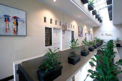 Hostal Reddoorz Plus Near Universitas Sumatera Utara