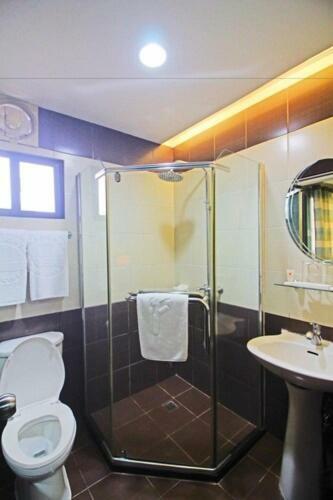 Hotel Caliraya Resort Club