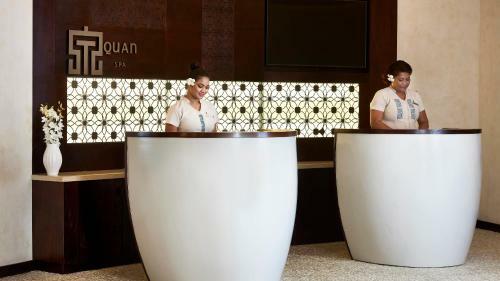 Hotel Fiji Marriott Resort Momi Bay