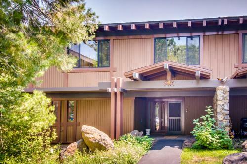 Eagles Nest