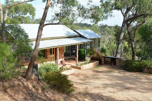 Bed & Breakfast Trestrail Cottage B & B