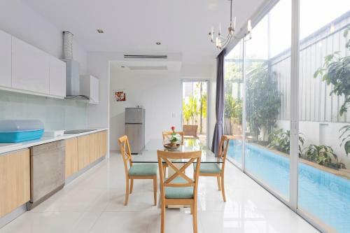 Villa The Lantern Marina Residences Phuket