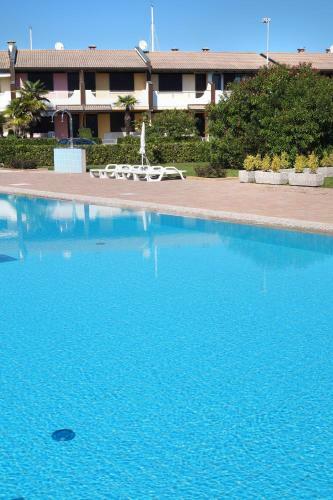 Villa Aprilia With Thermal Spa Pool
