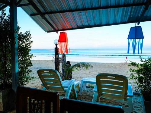 Hotel Lanta Mermaid Beach Front Resort
