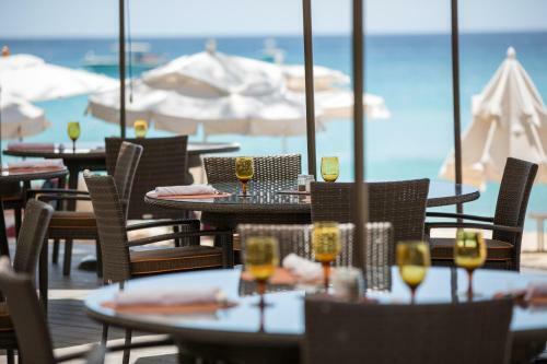 Colony Club By Elegant Hotels