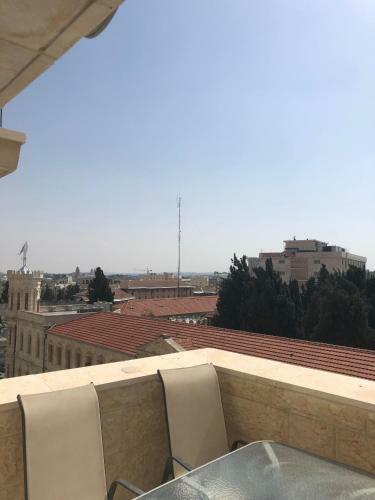 Apartamento Enjoy Views Of Jerusalem From Chic Flat