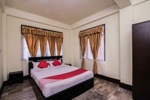 Hotel Oyo 11907 Shelter Inn