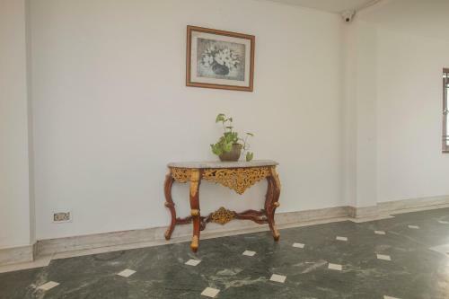 Hotel Oyo 12327 The Mapple