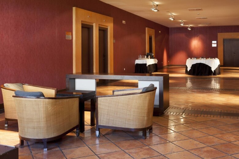 Hotel AC Palacio de Santa Ana By Marriott