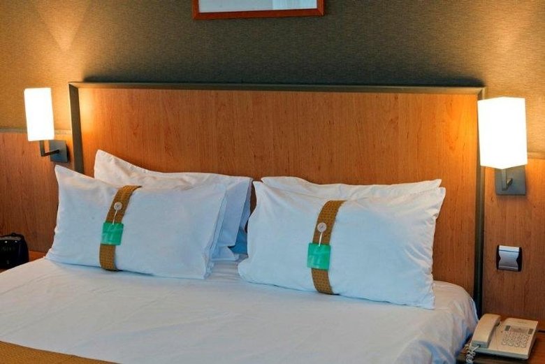Hotel Holiday Inn Calais
