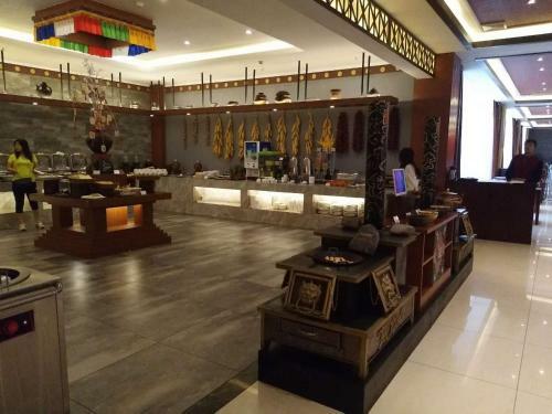 Hotel Ramada Encore Daocheng Yading