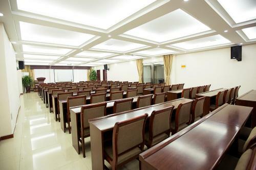 Hotel Hanting Express Nanyang Xixia County