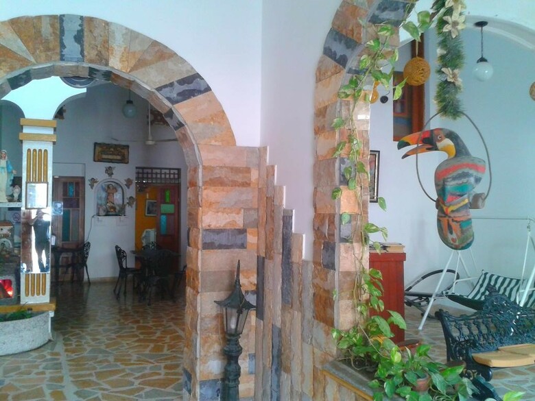 Hostal Hospeder�a Casa Familiar