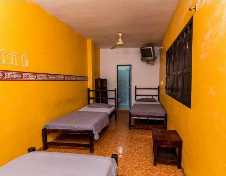 Hostal Hospeder�a Casa Familiar