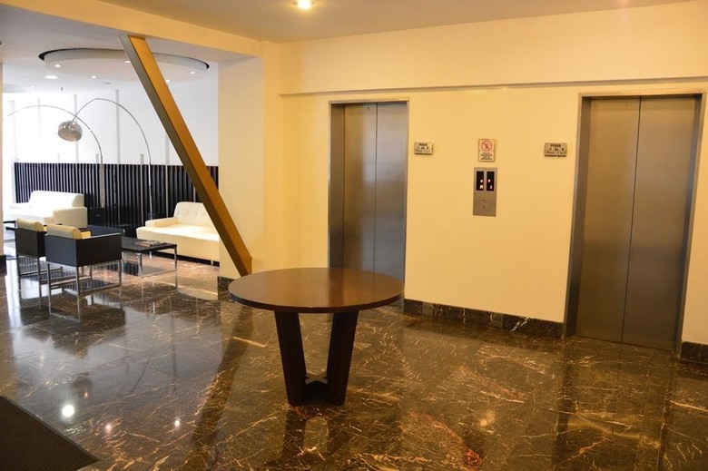 Aparta Suite Edificio Continental Bogot�