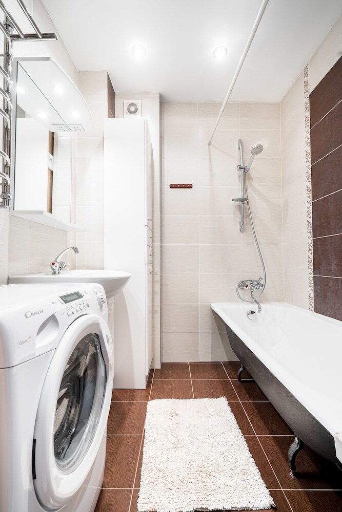 Aparthotel Luxury Apartment On Komunisticheskaya 3