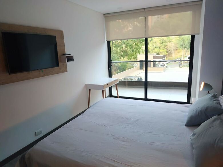 Hotel Class Suites By Colclick