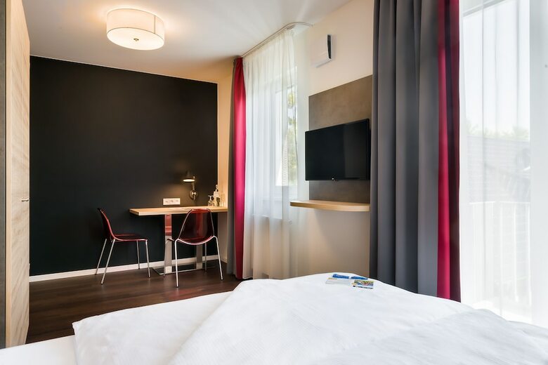 Aparthotel Signature East Hotel Apartment