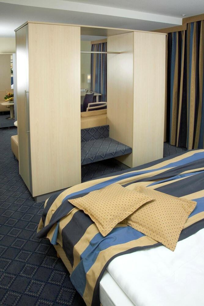 Hotel L�wen-seckenheim