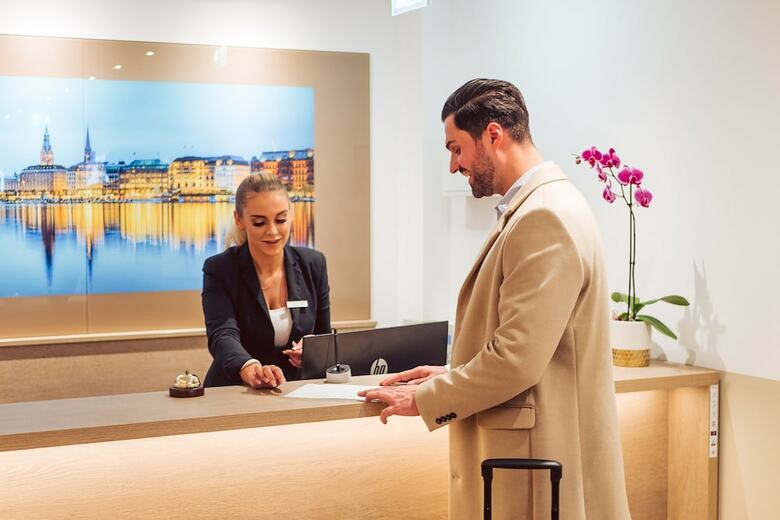 Hotel Luckys Inn Gmbh